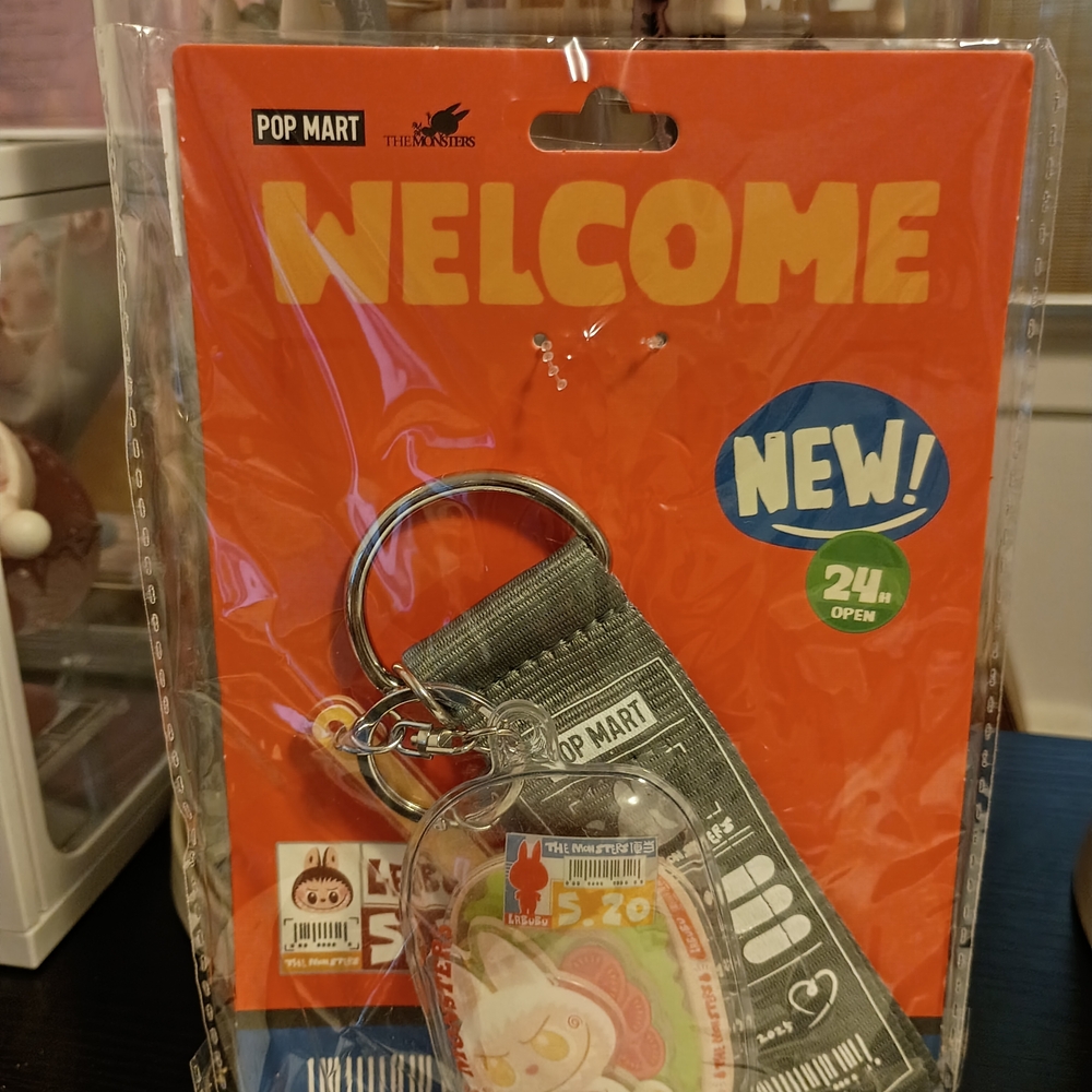 Popmart Exclusive Overseas Welcome Party Keychain Set - Orange and Silver.